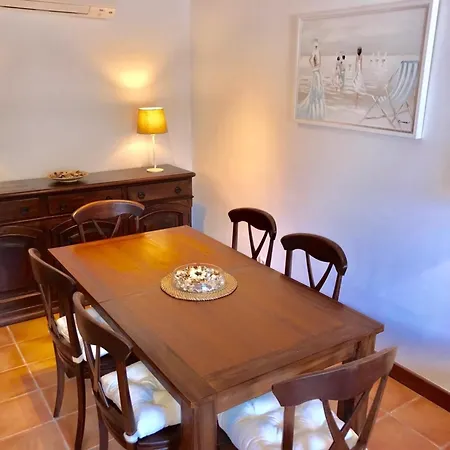 Holiday home Beachside Family In *